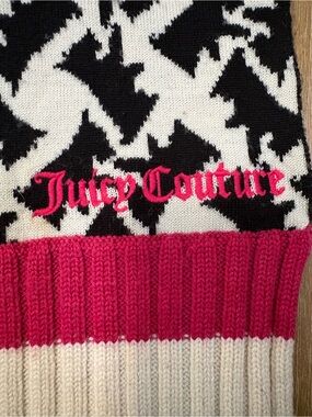 Juicy Couture Wool Scarf in Black & White